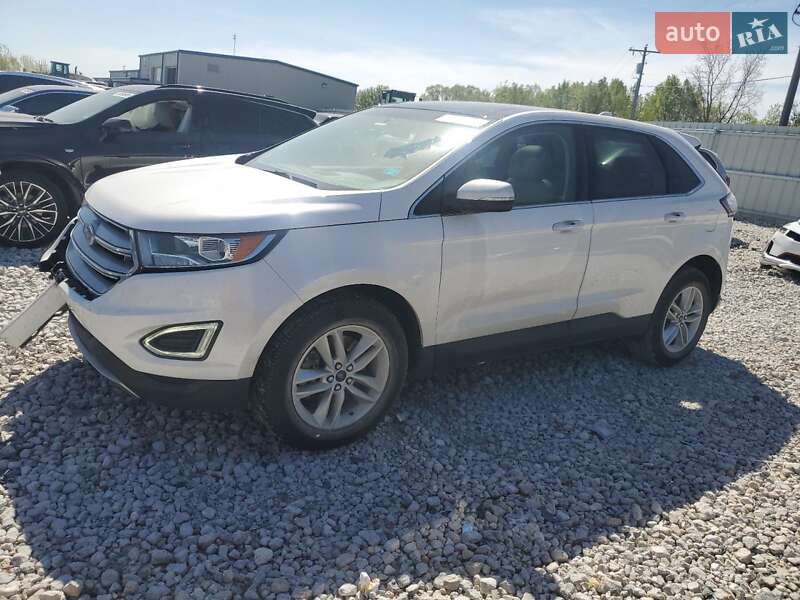 Внедорожник / Кроссовер Ford Edge 2015 в 