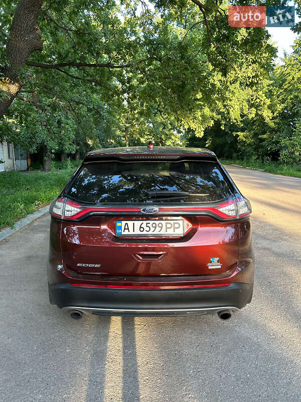 Позашляховик / Кросовер Ford Edge 2015 в Василькові