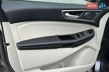 Внедорожник / Кроссовер Ford Edge 2020 в 