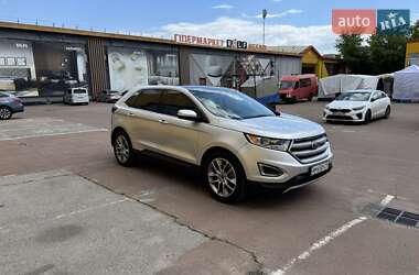 Внедорожник / Кроссовер Ford Edge 2017 в 
