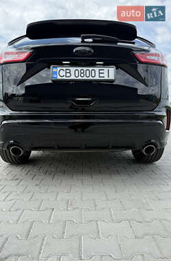 Позашляховик / Кросовер Ford Edge 2020 в 