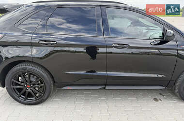 Позашляховик / Кросовер Ford Edge 2020 в 