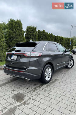 Внедорожник / Кроссовер Ford Edge 2018 в 
