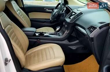 Внедорожник / Кроссовер Ford Edge 2016 в 