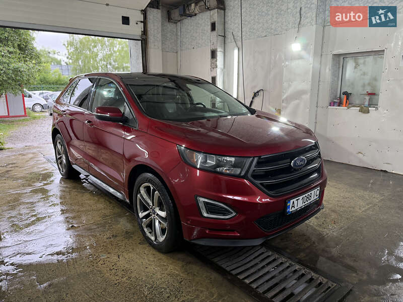 Внедорожник / Кроссовер Ford Edge 2016 в Ивано-Франковске