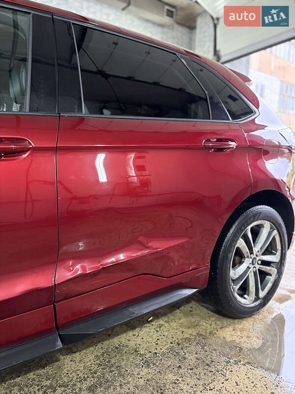 Внедорожник / Кроссовер Ford Edge 2016 в Ивано-Франковске