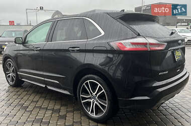 Внедорожник / Кроссовер Ford Edge 2018 в 