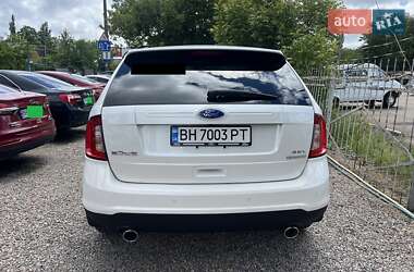 Внедорожник / Кроссовер Ford Edge 2011 в 