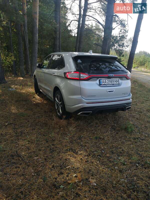 Внедорожник / Кроссовер Ford Edge 2016 в Киеве