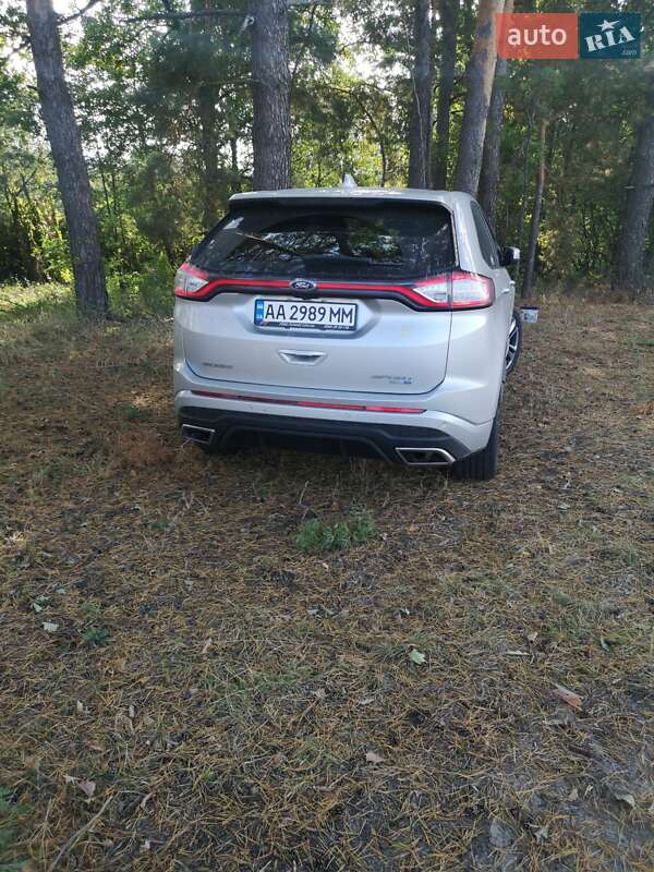 Внедорожник / Кроссовер Ford Edge 2016 в Киеве