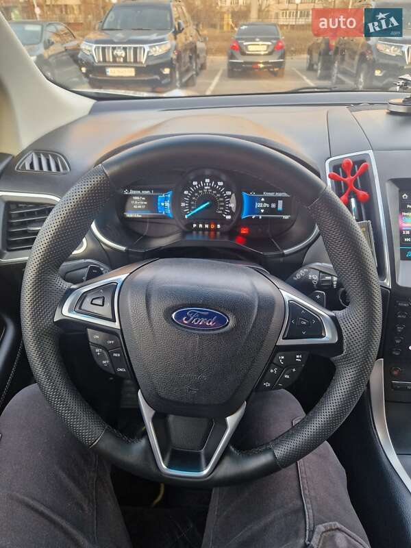 Внедорожник / Кроссовер Ford Edge 2016 в Киеве
