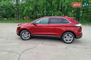 Внедорожник / Кроссовер Ford Edge 2018 в 