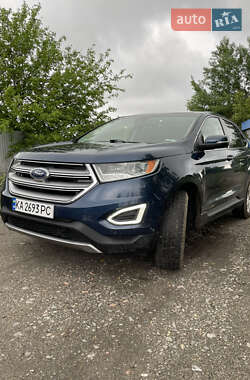 Внедорожник / Кроссовер Ford Edge 2017 в 
