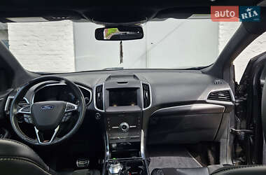 Внедорожник / Кроссовер Ford Edge 2020 в 