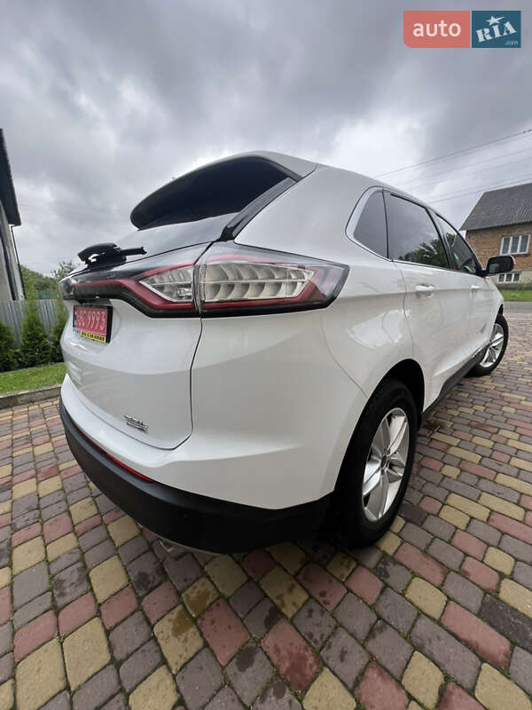Внедорожник / Кроссовер Ford Edge 2016 в Дубно