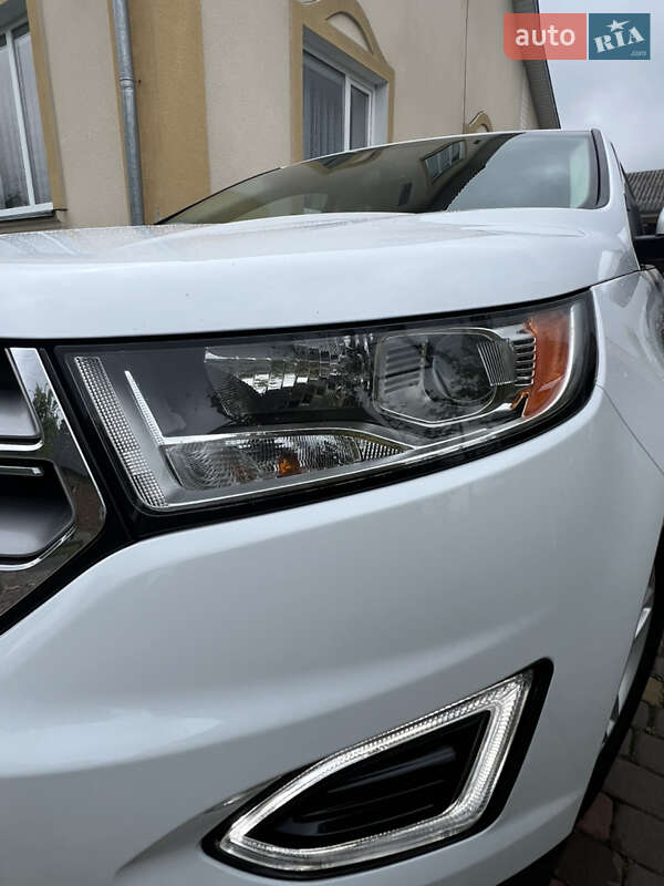 Внедорожник / Кроссовер Ford Edge 2016 в Дубно