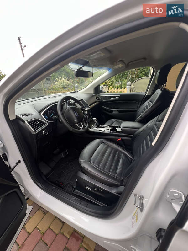 Внедорожник / Кроссовер Ford Edge 2016 в Дубно
