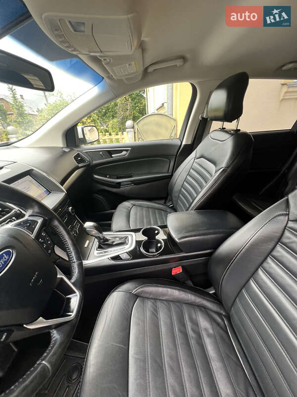 Внедорожник / Кроссовер Ford Edge 2016 в Дубно
