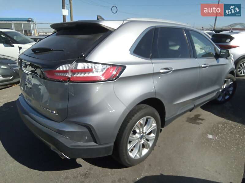 Внедорожник / Кроссовер Ford Edge 2020 в 