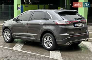 Внедорожник / Кроссовер Ford Edge 2015 в 