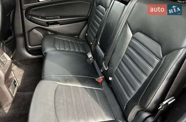 Внедорожник / Кроссовер Ford Edge 2015 в 