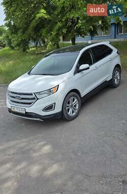 Внедорожник / Кроссовер Ford Edge 2017 в 
