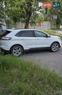 Внедорожник / Кроссовер Ford Edge 2017 в 