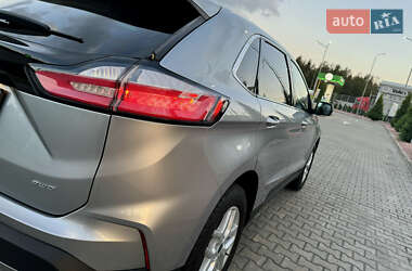 Внедорожник / Кроссовер Ford Edge 2022 в 