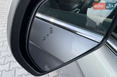Внедорожник / Кроссовер Ford Edge 2022 в 