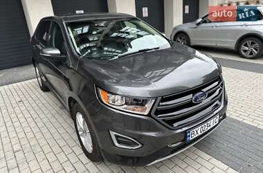 Позашляховик / Кросовер Ford Edge 2015 в 