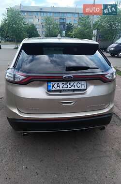 Внедорожник / Кроссовер Ford Edge 2017 в 