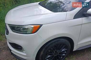 Внедорожник / Кроссовер Ford Edge 2021 в 
