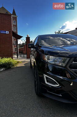 Внедорожник / Кроссовер Ford Edge 2016 в 