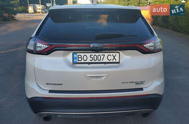 Внедорожник / Кроссовер Ford Edge 2017 в 