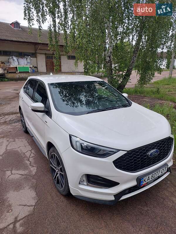 Внедорожник / Кроссовер Ford Edge 2019 в Киеве