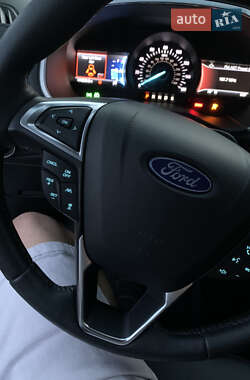 Внедорожник / Кроссовер Ford Edge 2020 в 