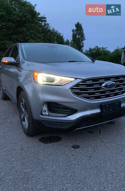 Внедорожник / Кроссовер Ford Edge 2020 в 