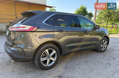 Внедорожник / Кроссовер Ford Edge 2019 в 