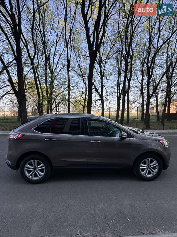 Позашляховик / Кросовер Ford Edge 2019 в Чернігові