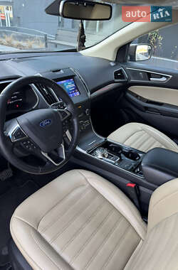 Внедорожник / Кроссовер Ford Edge 2019 в 