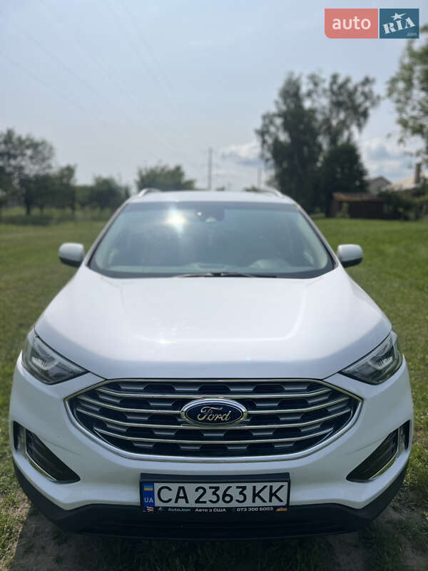Позашляховик / Кросовер Ford Edge 2019 в Черкасах