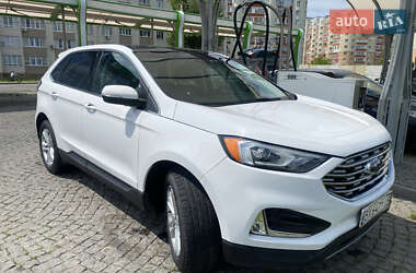 Внедорожник / Кроссовер Ford Edge 2019 в 