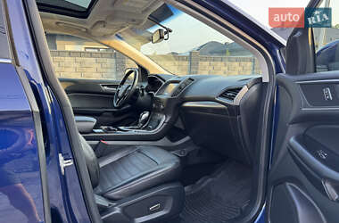 Внедорожник / Кроссовер Ford Edge 2016 в 