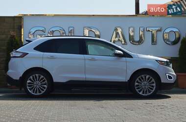 Внедорожник / Кроссовер Ford Edge 2016 в 