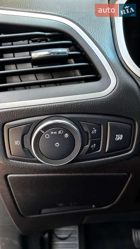 Внедорожник / Кроссовер Ford Edge 2019 в Вышгороде