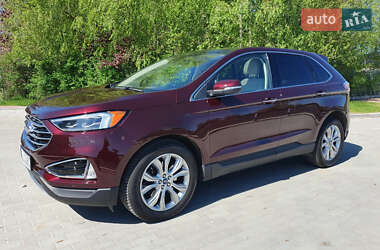 Внедорожник / Кроссовер Ford Edge 2018 в 