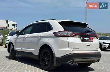Позашляховик / Кросовер Ford Edge 2018 в 