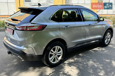Внедорожник / Кроссовер Ford Edge 2020 в 