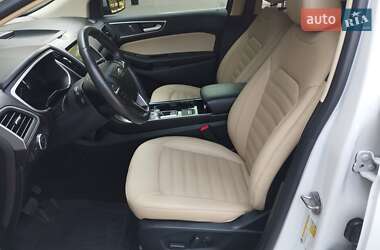 Внедорожник / Кроссовер Ford Edge 2020 в 