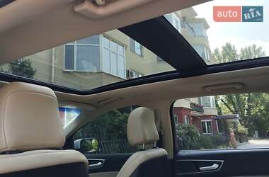 Внедорожник / Кроссовер Ford Edge 2020 в 